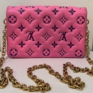 RARE LIMITED EDITION Louis Vuitton Lambskin Coussin Flap Rose/Violet Monogram